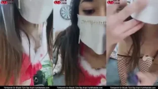 Çıplak Genç Kız Üvey Anneye Dildo Sokuşu